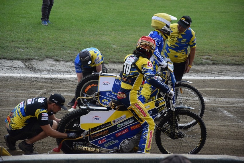 Stal Gorzów wygrała z GKM-em Grudziądz 49:41.