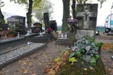 Uważajcie na Cmentarzu Parafialnym w Chojnicach. Niektóre nagrobki się walą