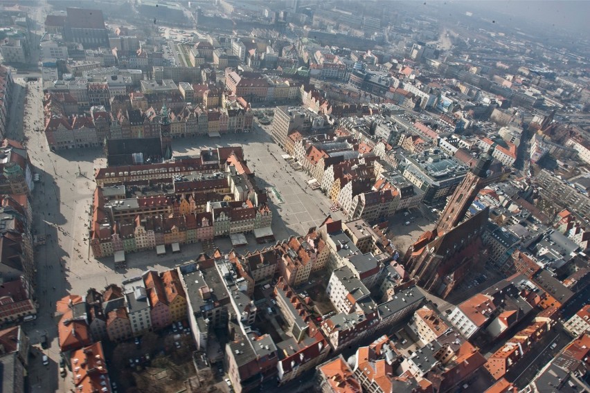 Wrocław z lotu ptaka

Czytaj także: 

NOWE BUDYNKI, KTÓRE...