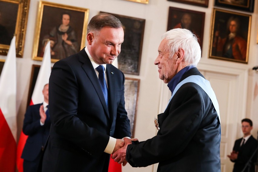 Kraków. Prezydent RP Andrzej Duda wręczył Order Orła Białego Adamowi Macedońskiemu