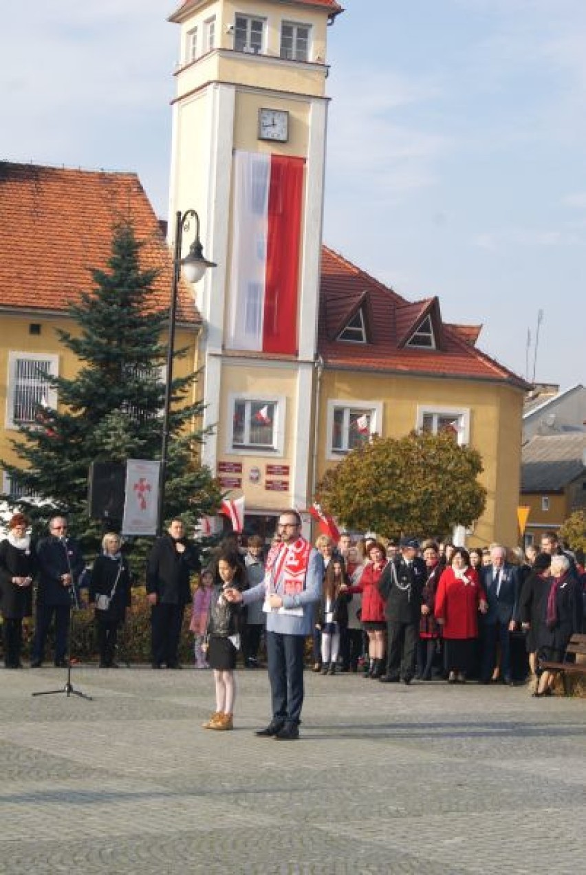 W Dolsku odtańczyli Poloneza na 100 - lecie niepodległości