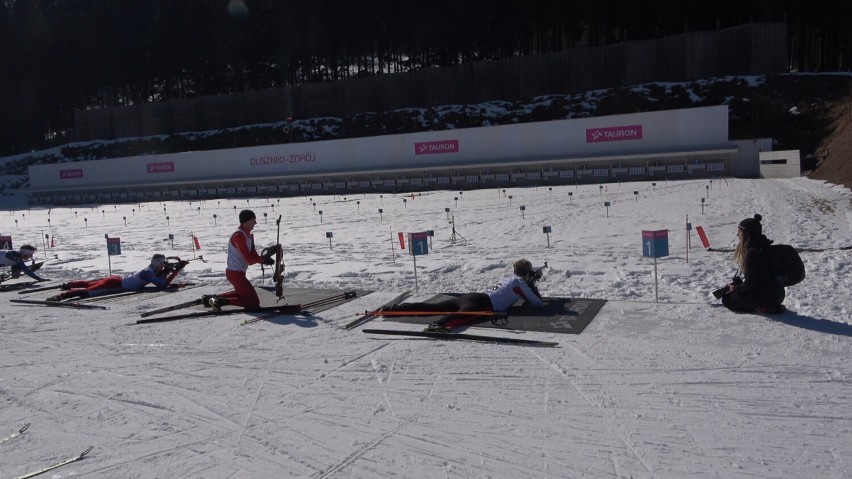 W Dusznikach-Zdroju trwa Ogólnopolska Olimpiada Młodzieży. Zawodnicy rywalizują w biathlonie