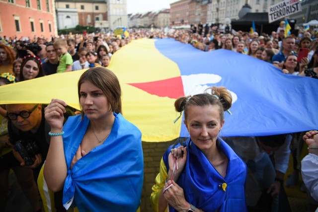 Dzień Niepodległości Ukrainy na placu Zamkowym w Warszawie