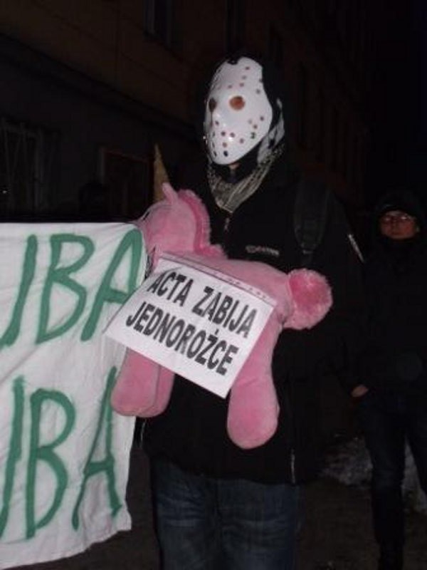 Kilkadziesiąt osób protestowało w Częstochowie przeciwko ACTA. To trzecia taka demonstracja