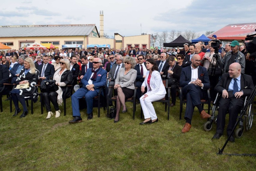 Chrzest tulipana "Bronisław Komorowski" w Chrzypsku Wielkim