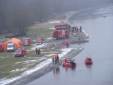 Poznań. Strażacy ćwiczyli nurkowanie w Warcie