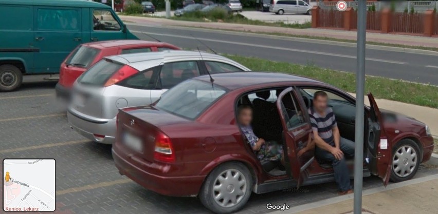 Mamy Cię! Upolowani przez pojazd z logo Google na ulicach Staszowa. Może to ty jesteś na którymś zdjęciu? - część druga (FOTO)