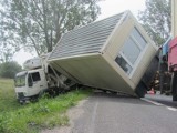 Modliszewo: wypadek z udziałem trzech TIR-ów i osobówki [FOTO] [FILM]