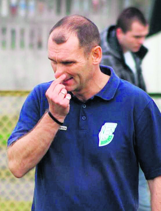 Trener Pelikana Łowicz Robert Wilk podał się do dymisji.