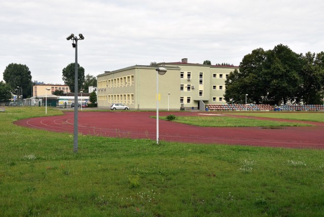 Na terenie III Liceum Ogólnokształcącego ma powstać boisko wielofunkcyjne i nowa bieżnia