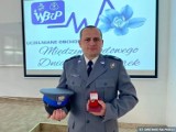 Dzielnicowy z Ostrowca wyróżniony odznaką od Ministra Zdrowia