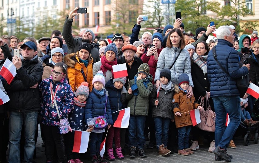 Kraków. Uczestnicy na obchodach Święta Niepodległości [ZDJĘCIA]