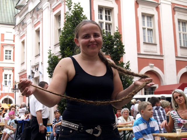 najdłuższy warkocz, konkurs, festyn farny, warkocz magdaleny 2011