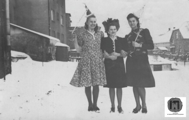 Kobiety na archiwalnych fotografiach ze zbiorów Muzeum w Wodzisławiu Śl.