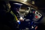 Piekary Śląskie: Policja zatrzymała pijanego 19-latka. Jechał samochodem