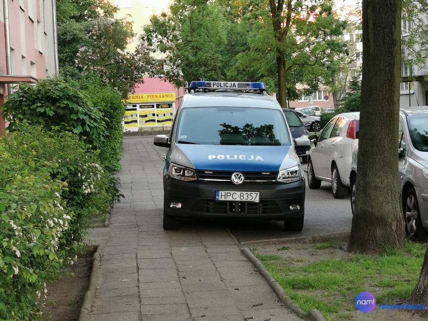 Zatrzymanie obywatelskie włamywacza na ulicy Olszowej we...