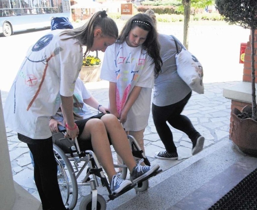  Toruń. Koniec z barierami dla niepełnosprawnych? Nowe prawo od 6 września