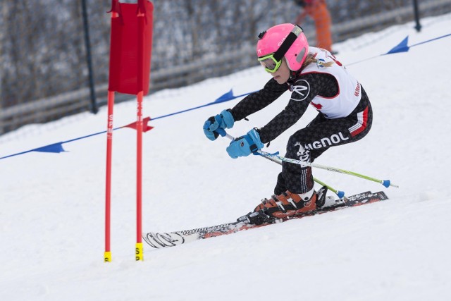 Zawody Koziołka Matołka w slalomie na górce Szczęśliwickiej