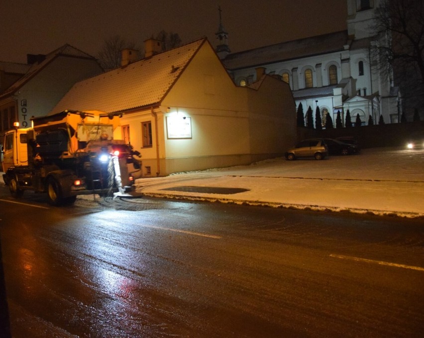 Ostrzeżenie. Możliwe opady marznące i gołoledź w Zduńskiej Woli