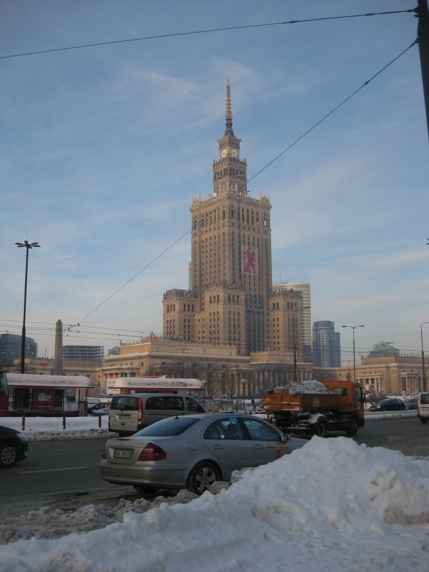 Zima w mieście - Warszawa pod śniegiem (ZDJĘCIA)