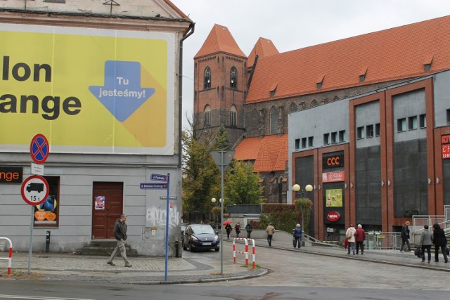 Park Kulturowy ma pomóc m.in. w uporaniu się z olbrzymimi reklamami w sąsiedztwie zabytków.