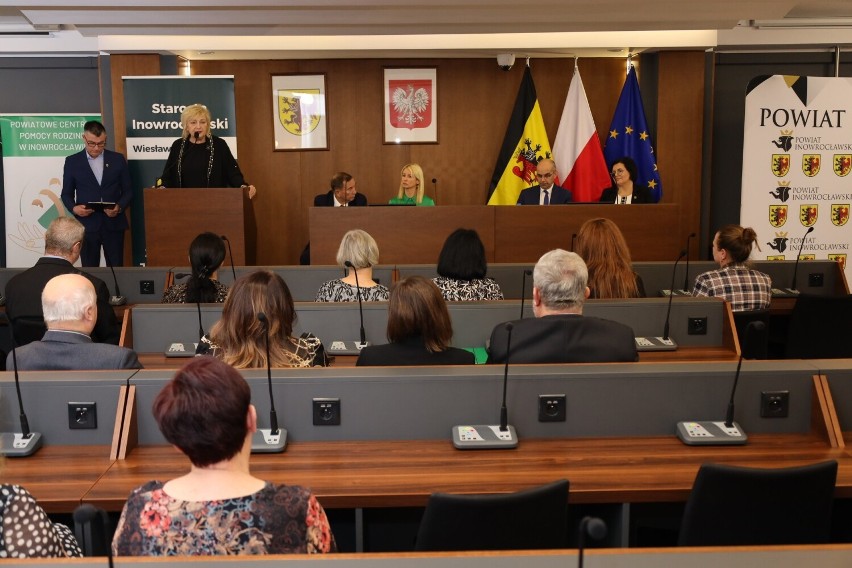 W sali sesyjnej Rady Powiatu Inowrocławskiego odbyła się...