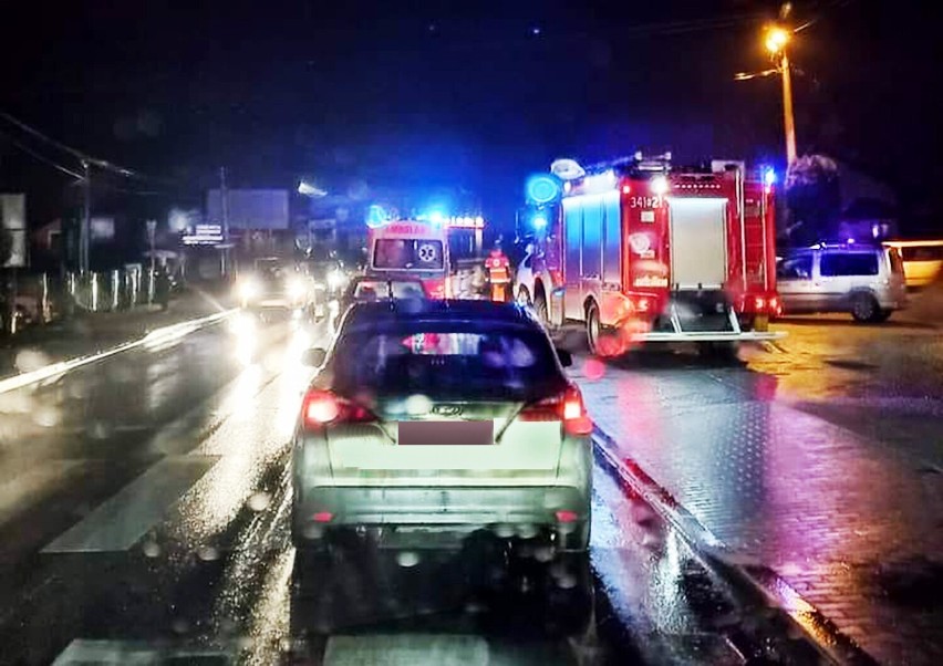 Sądecko-limanowskie zderzenie aut na granicy Nowego Sącza i Chełmca. Utrudnienia w ruchu
