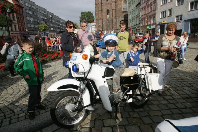 Oldtimer Chojnów zapraszają do II edycji Rajdu i Zlotu Pojazdów Zabytkowych