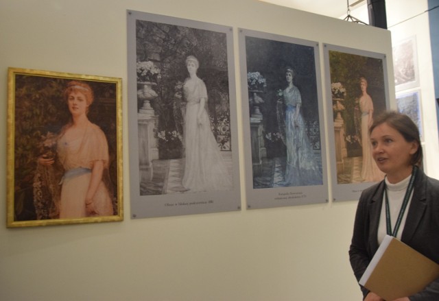 Portret księżnej Daisy na wystawie konserwatorskiej w Stajniach Książęcych w Pszczynie