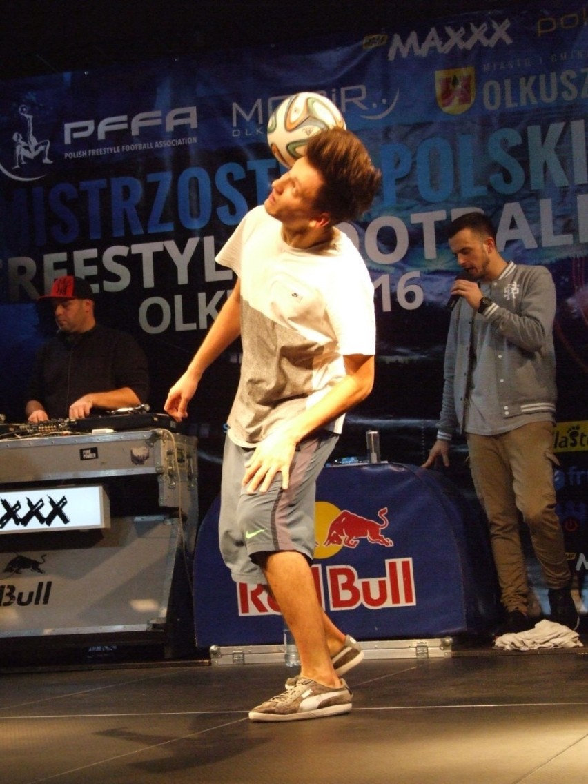 Olkusz. Szymon Skalski z Zarzecza został nowym Mistrzem Polski we Freestyle Football