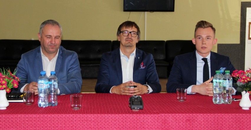 Mirosław Chyła kandydatem na burmistrza Pelplina. „Nie chcemy gminy dwóch prędkości” [ZDJĘCIA]