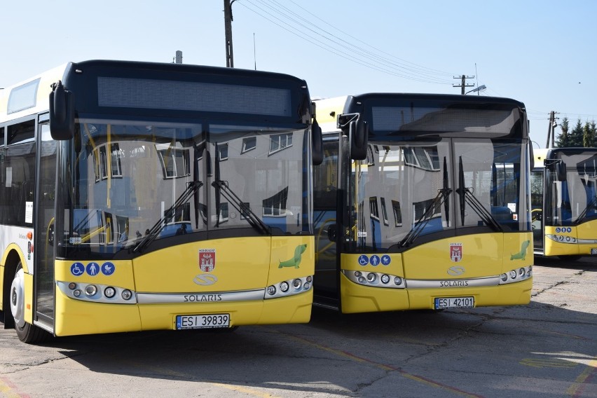 MPK w Sieradzu: dojechały ostatnie nowe autobusy. Spółka odnawia tabor i ma się coraz lepiej