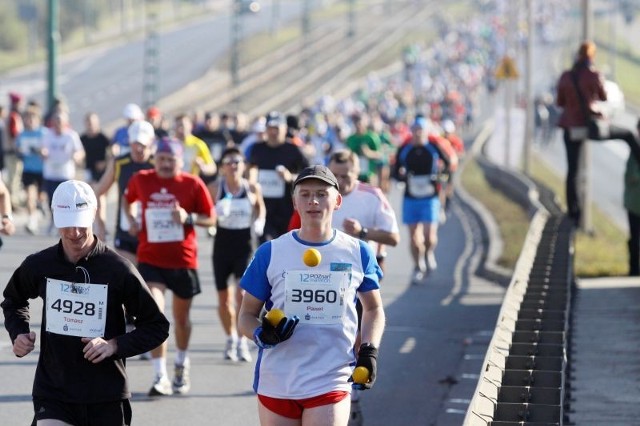 13. Poznań Maraton, niedziela, godz. 9, start przy ul. Grunwaldzkiej, meta na terenie Międzynarodowych Targów Poznańskich w Poznaniu.