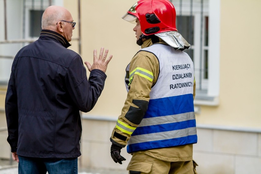 Pożar w DPS w Szarocinie i poszukiwania zaginionych...