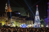 Iluminacje świąteczne ruszą dopiero po Mikołajkach. Warszawa rozbłyśnie 9 grudnia