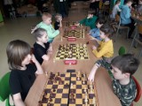 Szachowy Turniej Kwalifikacyjny w Szkole Podstawowej nr 6 w Kościerzynie. Zobacz, jak poradzili sobie młodzi mistrzowie szachów 
