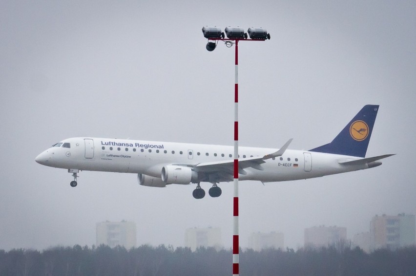 Warszawa: dron zbyt blisko samolotu Lufthansy