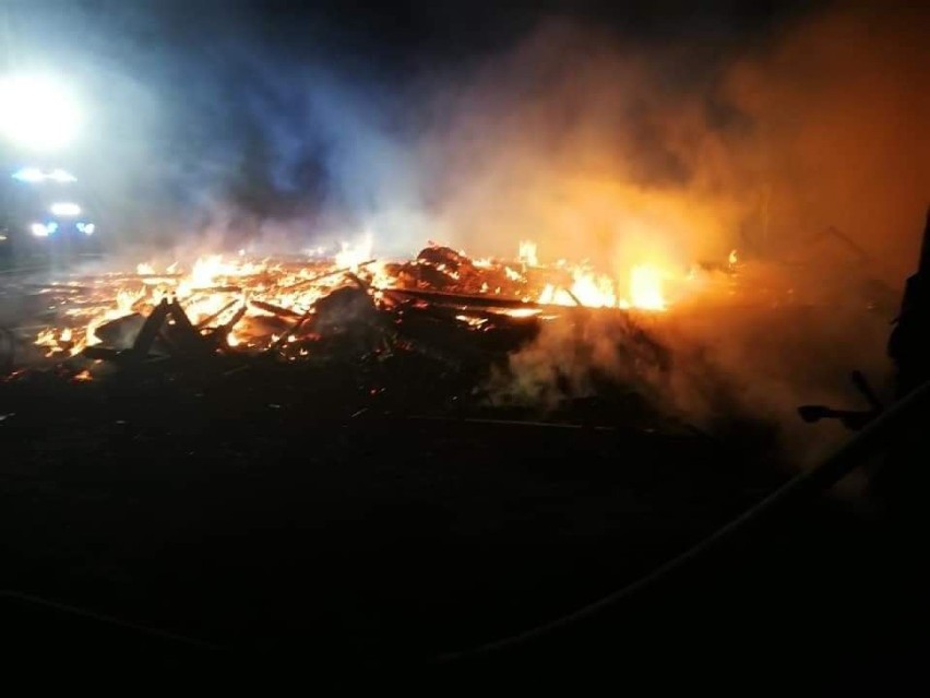 Prawdopodobną przyczyną pożaru stodoły w Mątawach było...