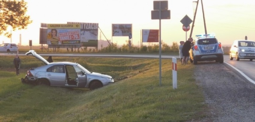 Głogów: Zderzenie przy wylocie z miasta. Dwa auta rozbite