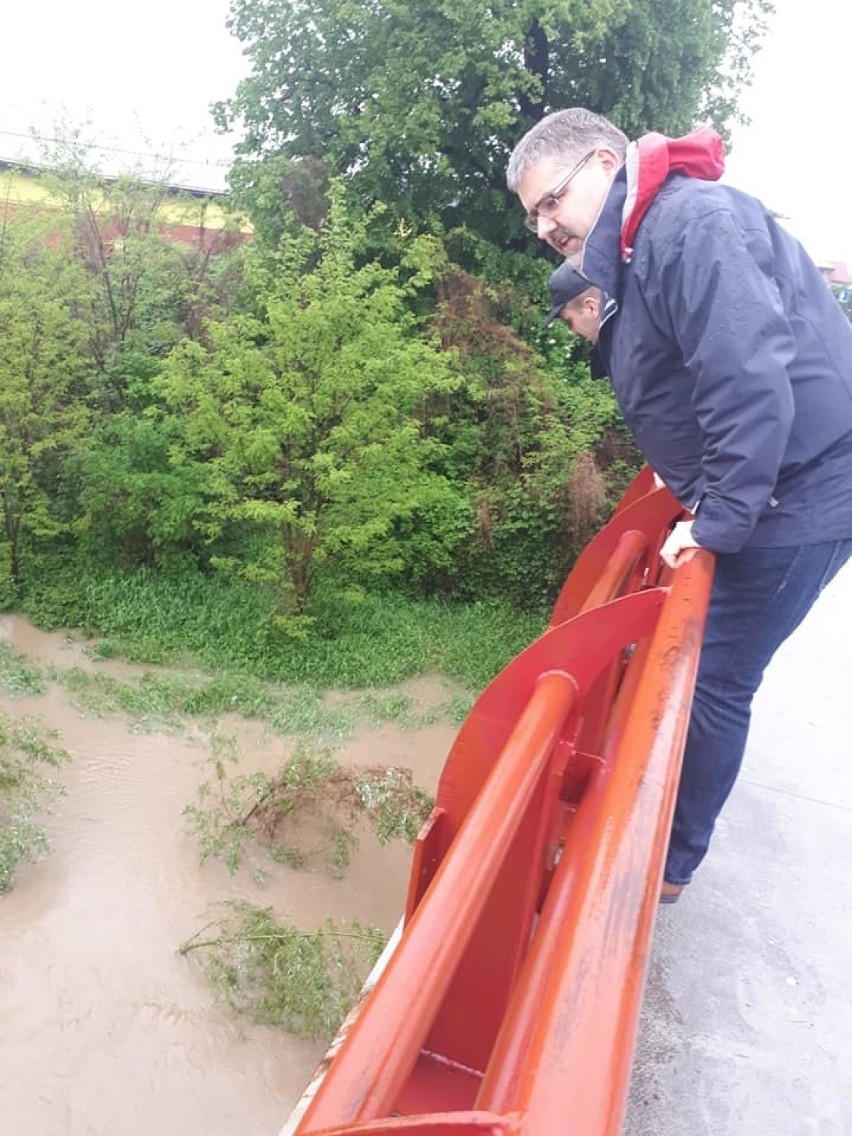 Alarm powodziowy już w pięciu gminach: Bochnia, gmina Bochnia, Rzezawa, Drwinia i Nowy Wiśnicz - zdjęcia