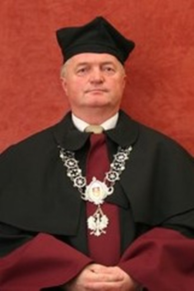 prof. dr hab. Antoni Jakubczak