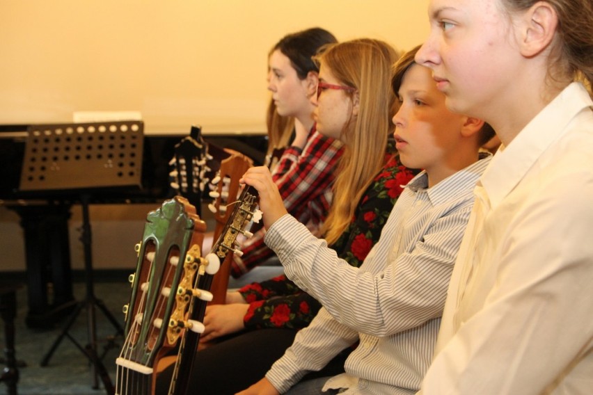 XI Konkurs skrzypcowo-gitarowy w Państwowej Szkole Muzycznej I Stopnia w Złotowie