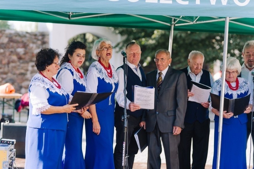 Dożynki parafialne w Żarach już w najbliższą niedzielę 24...