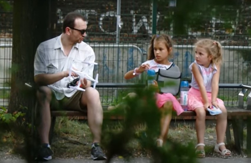 Czy dzieci są narażone na atak pedofila? Zobacz FILM z eksperymentu na Śląsku. Ku przestrodze!