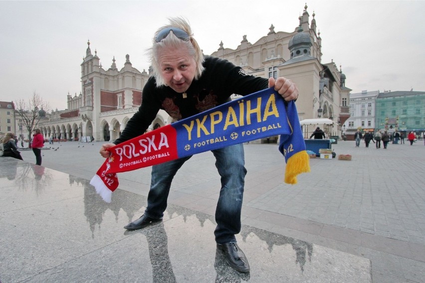 W 2012 roku w Polsce i na Ukrainie odbyło się piłkarskie...