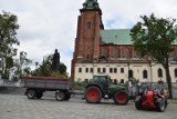 Potężna wichura uszkodziła dach gnieźnieńskiej Katedry