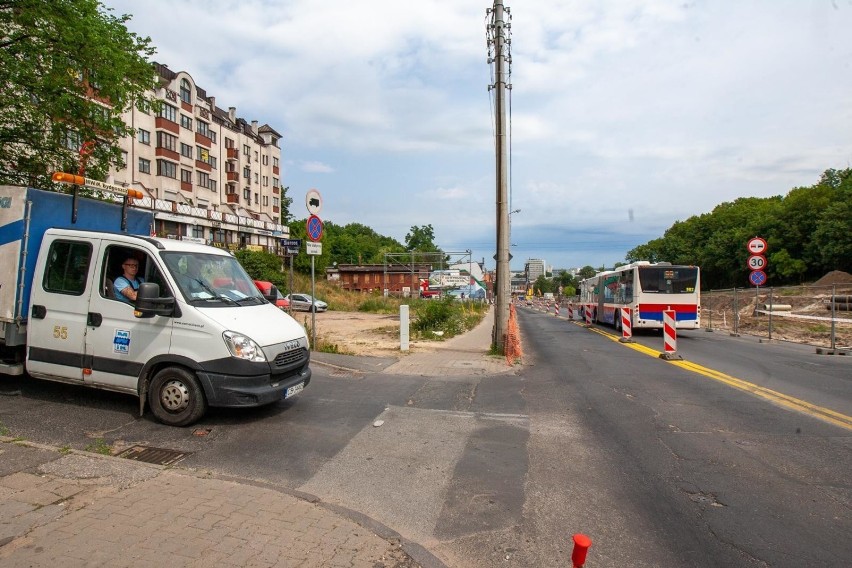 Trwa budowa linii tramwajowej na ul. Kujawskiej. Od 4 lipca...