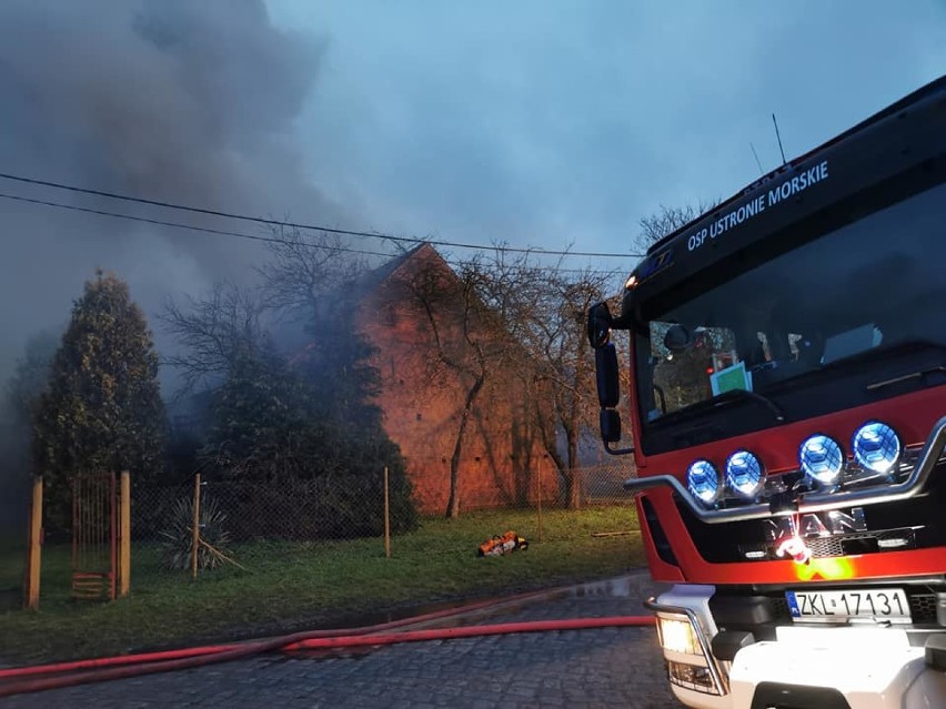 Pożar tartaku w Stramnicy pod Kołobrzegiem - duże zniszczenia
