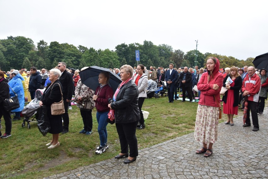 Święto Matki Boskiej Częstochowskiej 2021. Była tam pielgrzymka z Myszkowa ZDJĘCIA