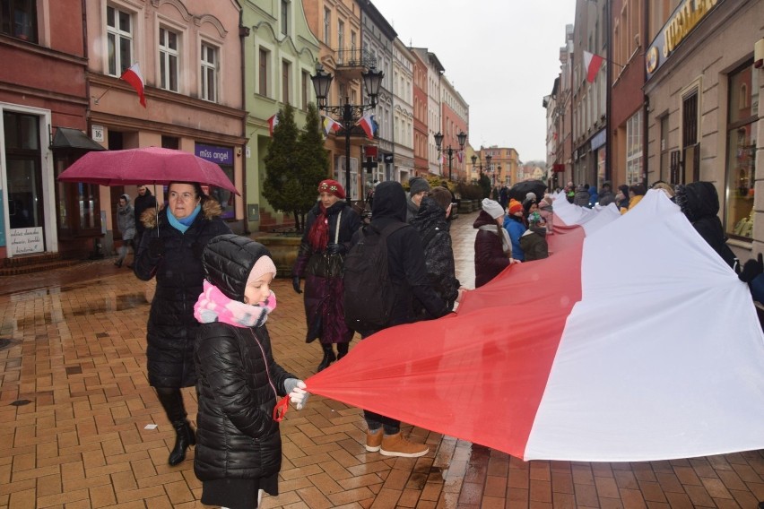 Pod Bramą Czuchowską w Chojnicach. Także ona od stu lat jest w Polsce [zdjęcia]